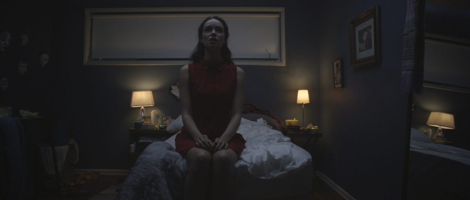 The official review of Starry Eyes by ModernHorrors.com